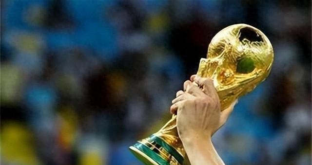 中老年观众电视观赛体验_2026年世界杯现场直播_2026年美加墨世界杯央视转播权