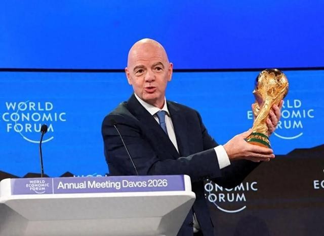 中老年观众电视观赛体验_2026年世界杯现场直播_2026年美加墨世界杯央视转播权