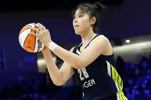 中国女篮阵容调整策略_2026女篮世界杯赛程分析_2026年世界杯赛程